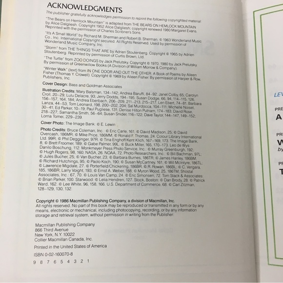 VINTAGE 1986 Small World Classroom Reading Book Homeschooling Library Level 7 - Picture 5 of 15